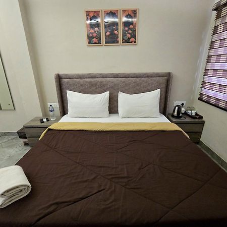 Zipcode Stay Agra  Dış mekan fotoğraf